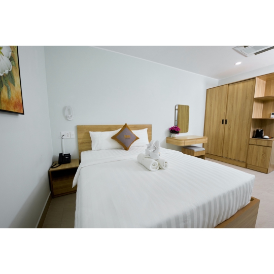 Deluxe Double with Kitchen