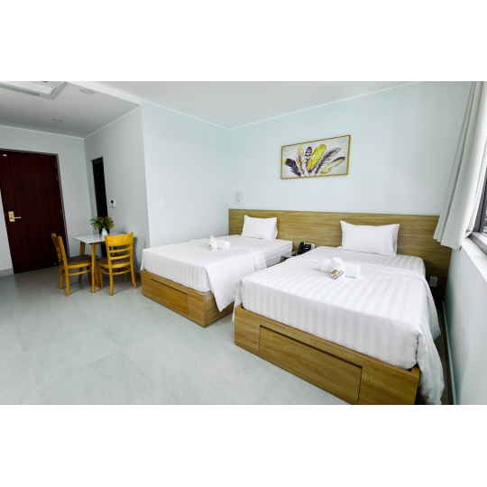 Deluxe Twin Room with Window and Kitchen