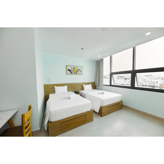 Deluxe Twin Room with Window and Kitchen