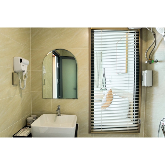Deluxe Double Room with Window